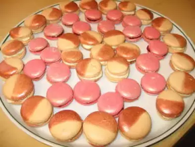 Macarons ispahan (framboise/rose) et Macarons à la vanille