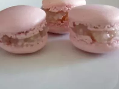 Macarons litchi-violette