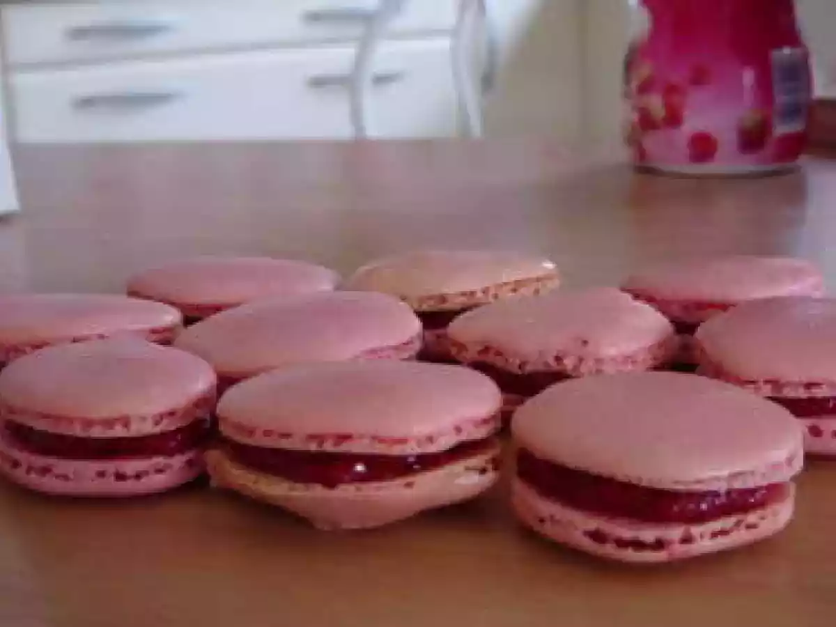 Macarons très bons et faciles à la framboise