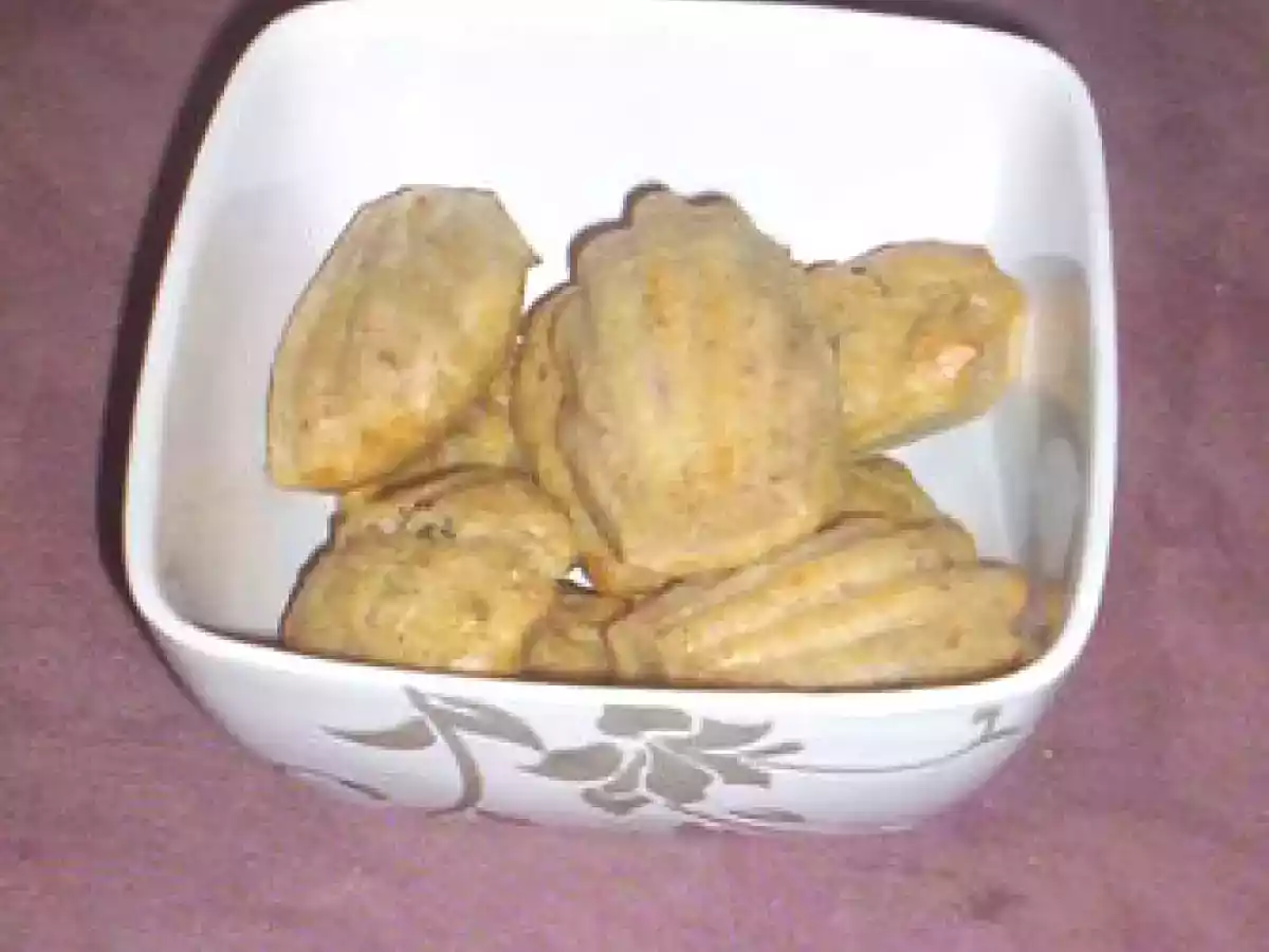 Madeleines aux pruneaux et lard, épicées: Demarle... - photo 2