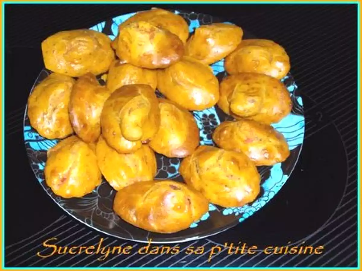 Madeleines un peu épicées bacon-tomate