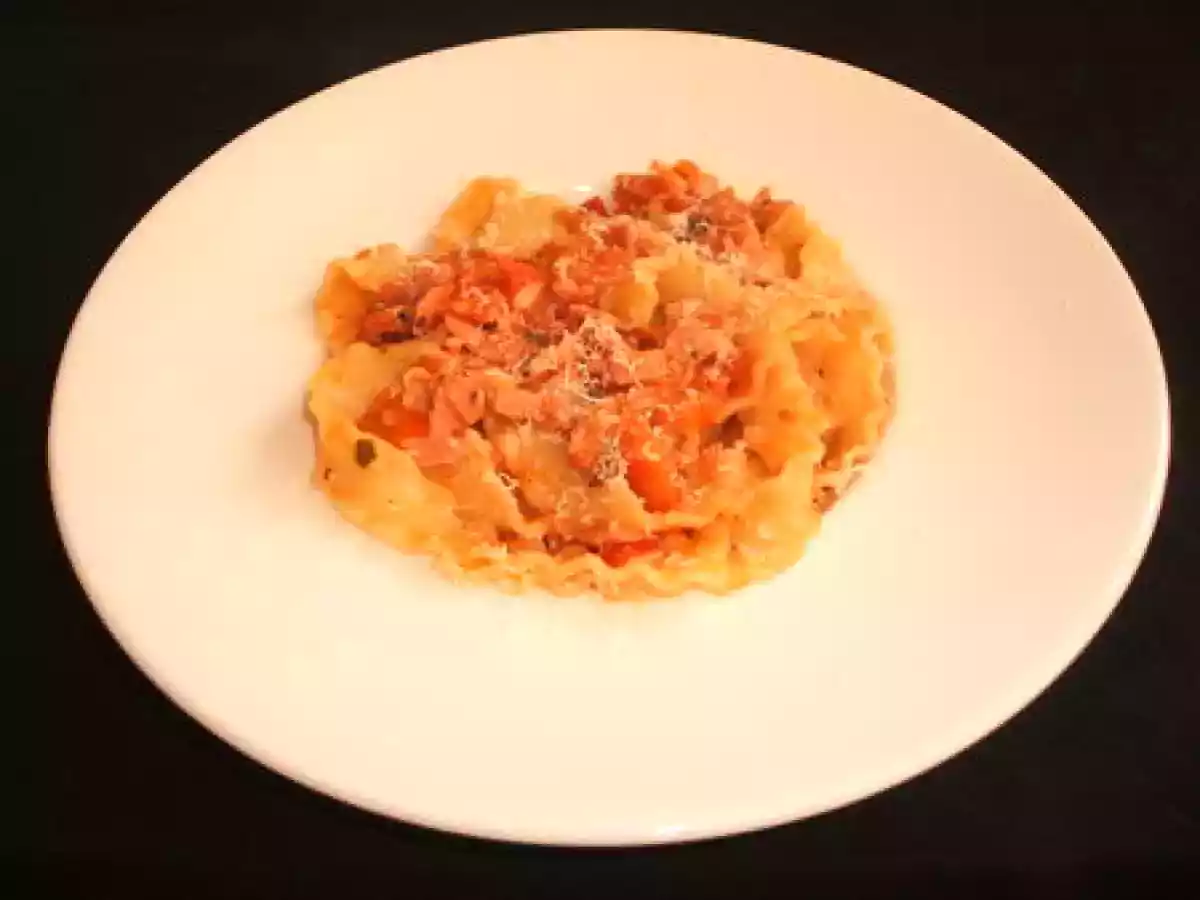 Mafaldine aux deux jambons, parmesan & basilic