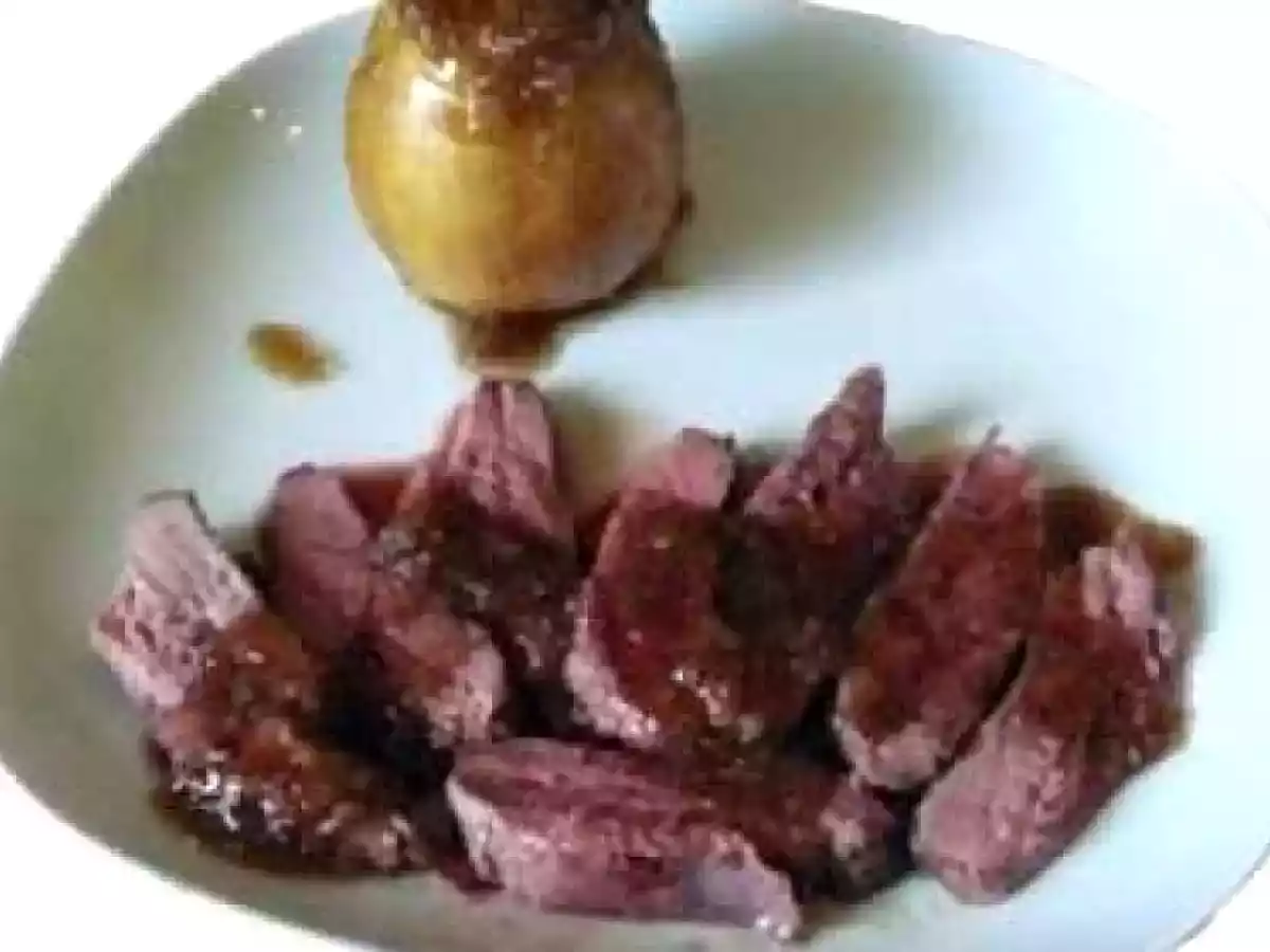 Magret de canard à la confiture de bergamote