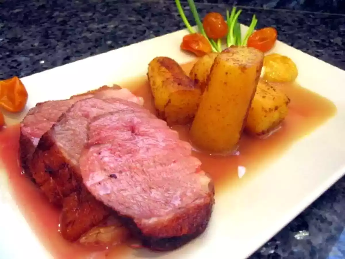 Magret grillé, navet à la gentiane et purée de kumquats