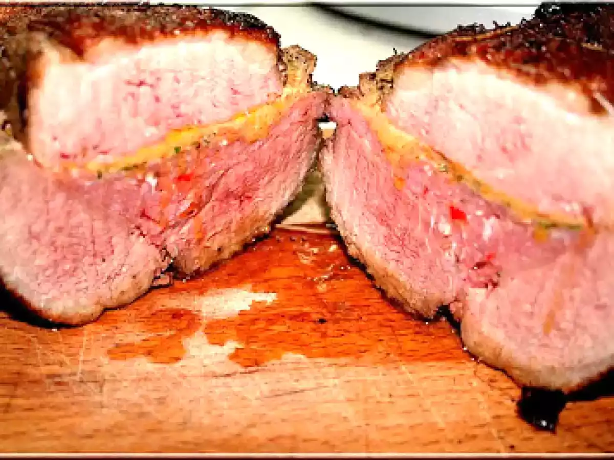 MAGRETS DE CANARD AU FOIE GRAS ET CEPES - photo 2