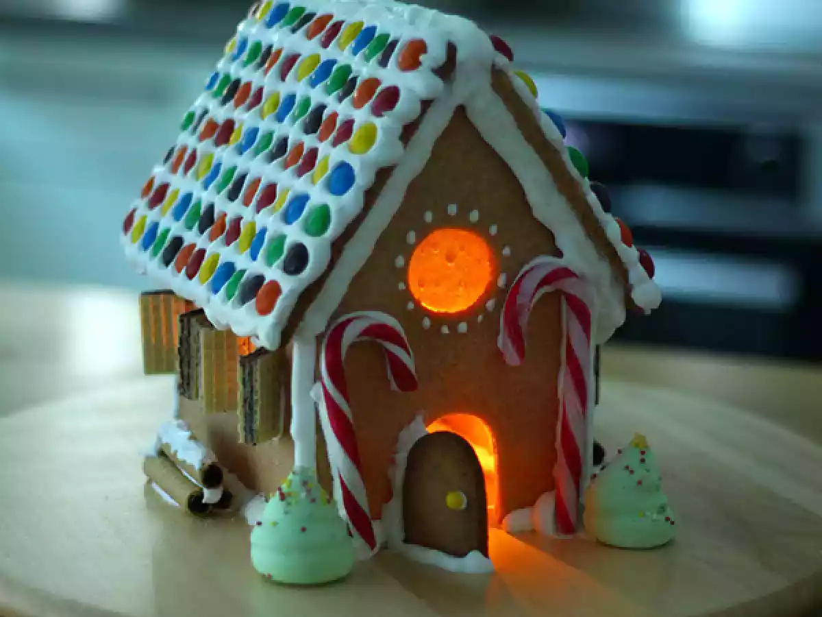 Maison en pain d'épices pour Noël - photo 2
