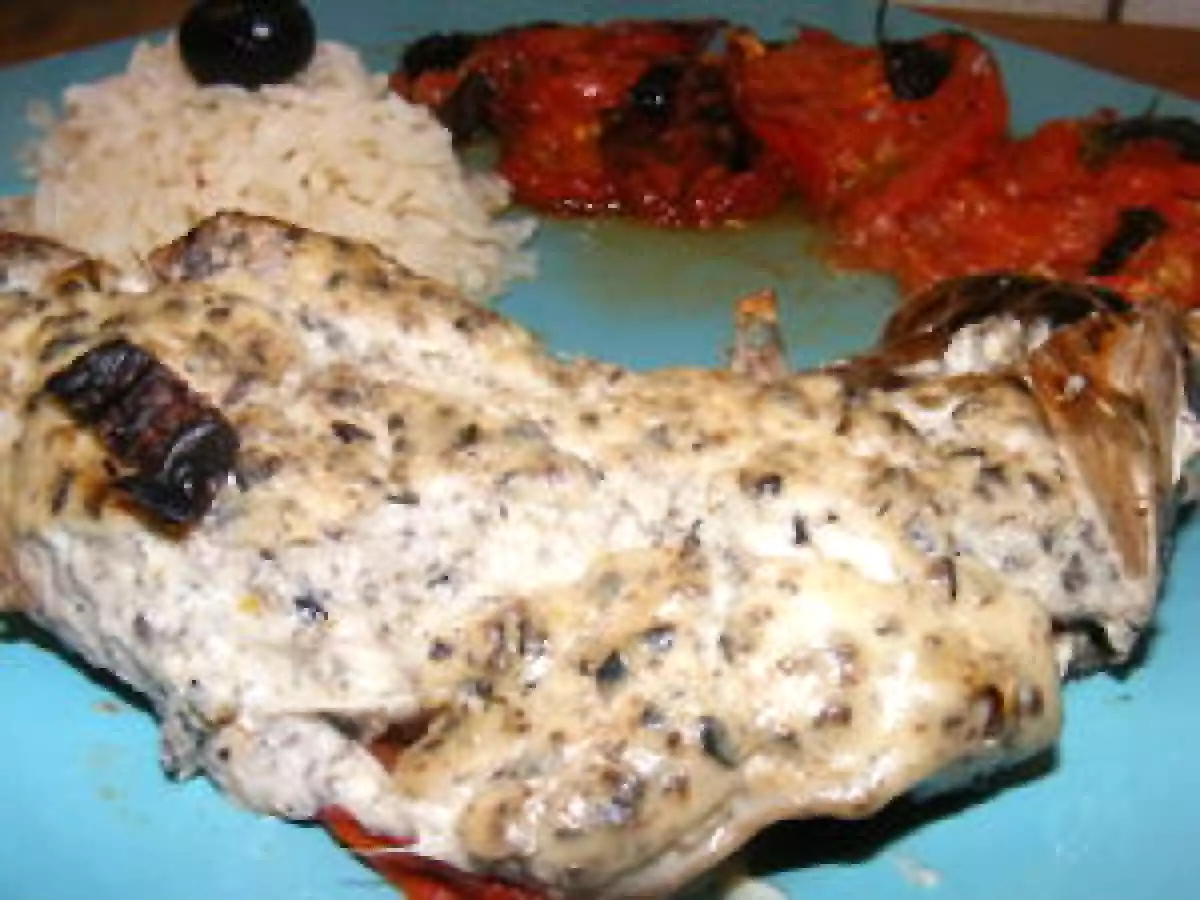 MAQUEREAUX FARCIS À LA TAPENADE SUR LIT DE TOMATES CONFITES - photo 2