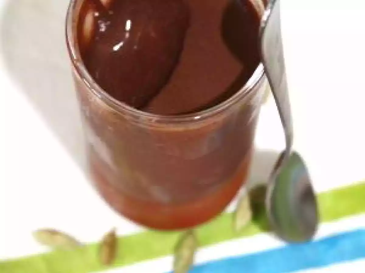 Marquise au chocolat et sa crème anglaise au thé matcha