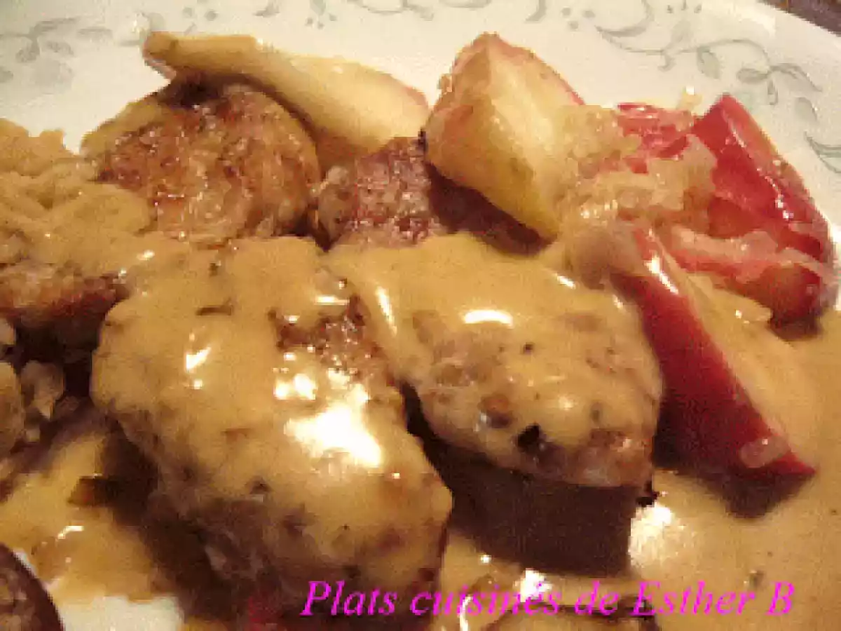 Médaillons de porc poêlés, sauce crémeuse aux pommes - photo 2