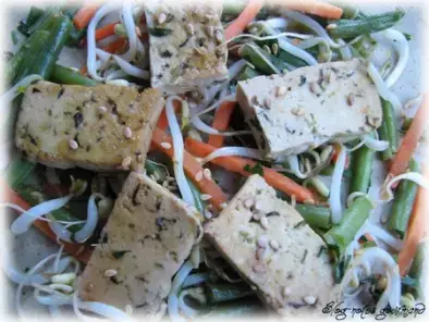 Méli-mélo de tofu aux herbes