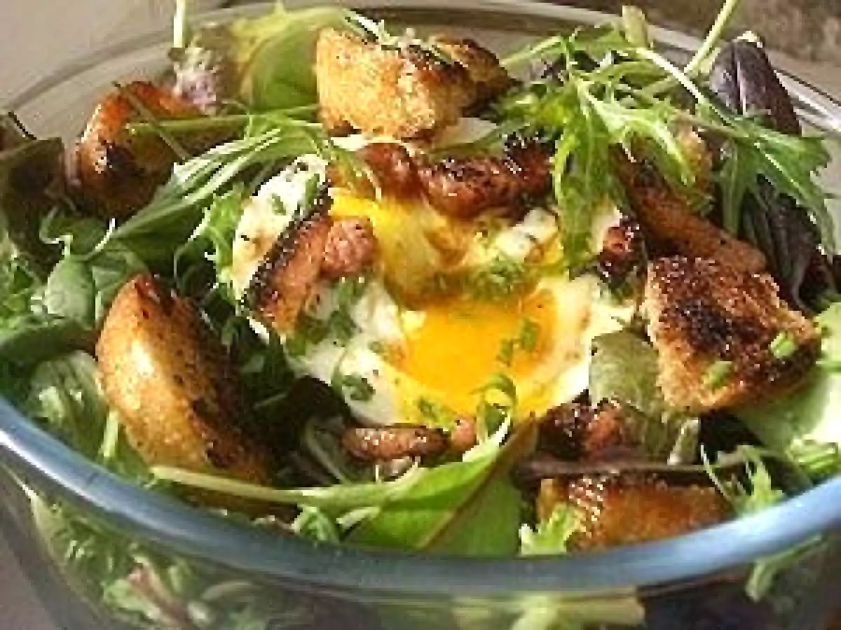 MENU DES GONES RECETTES LYONAISES : LA SALADE lYONNAISE - photo 2