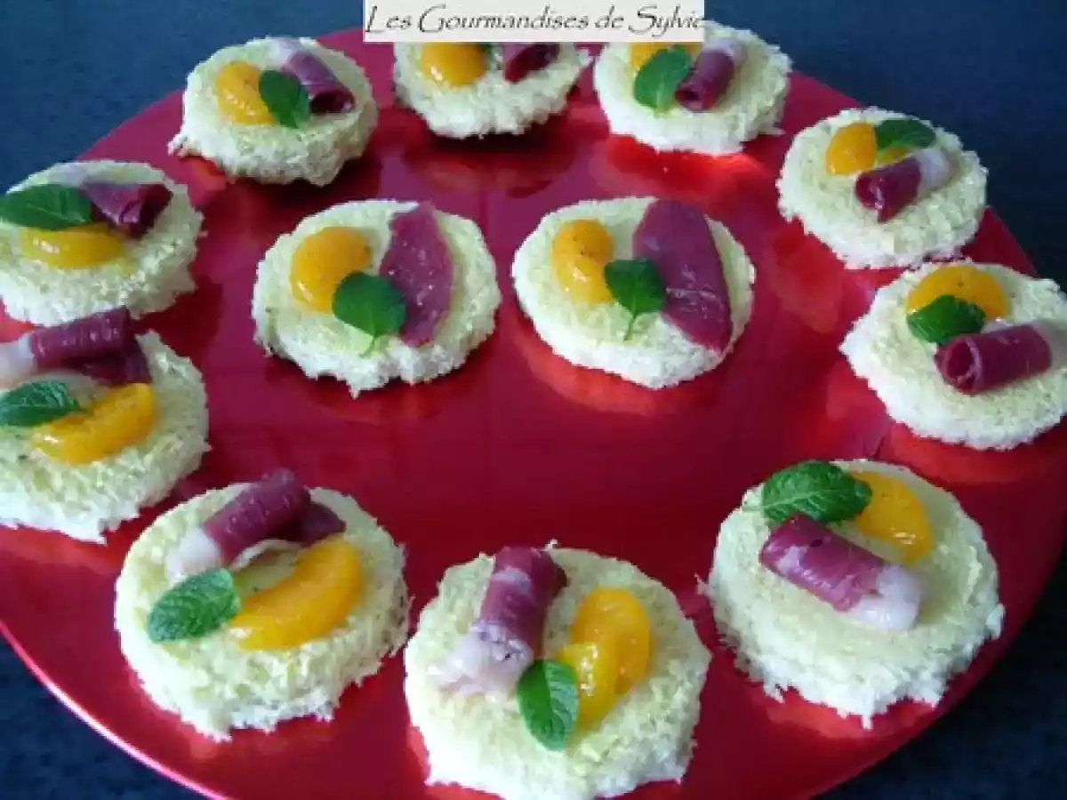 Menu St-Valentin : Canapés Canard Fumé aux Mandarines