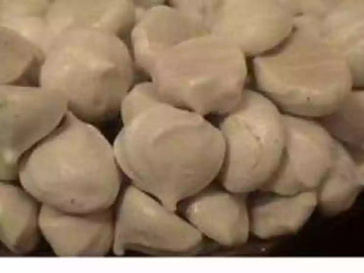 Meringues au café