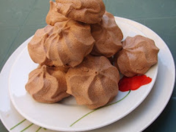 Meringues Au Chocolat Pierre Herme Recette Ptitchef