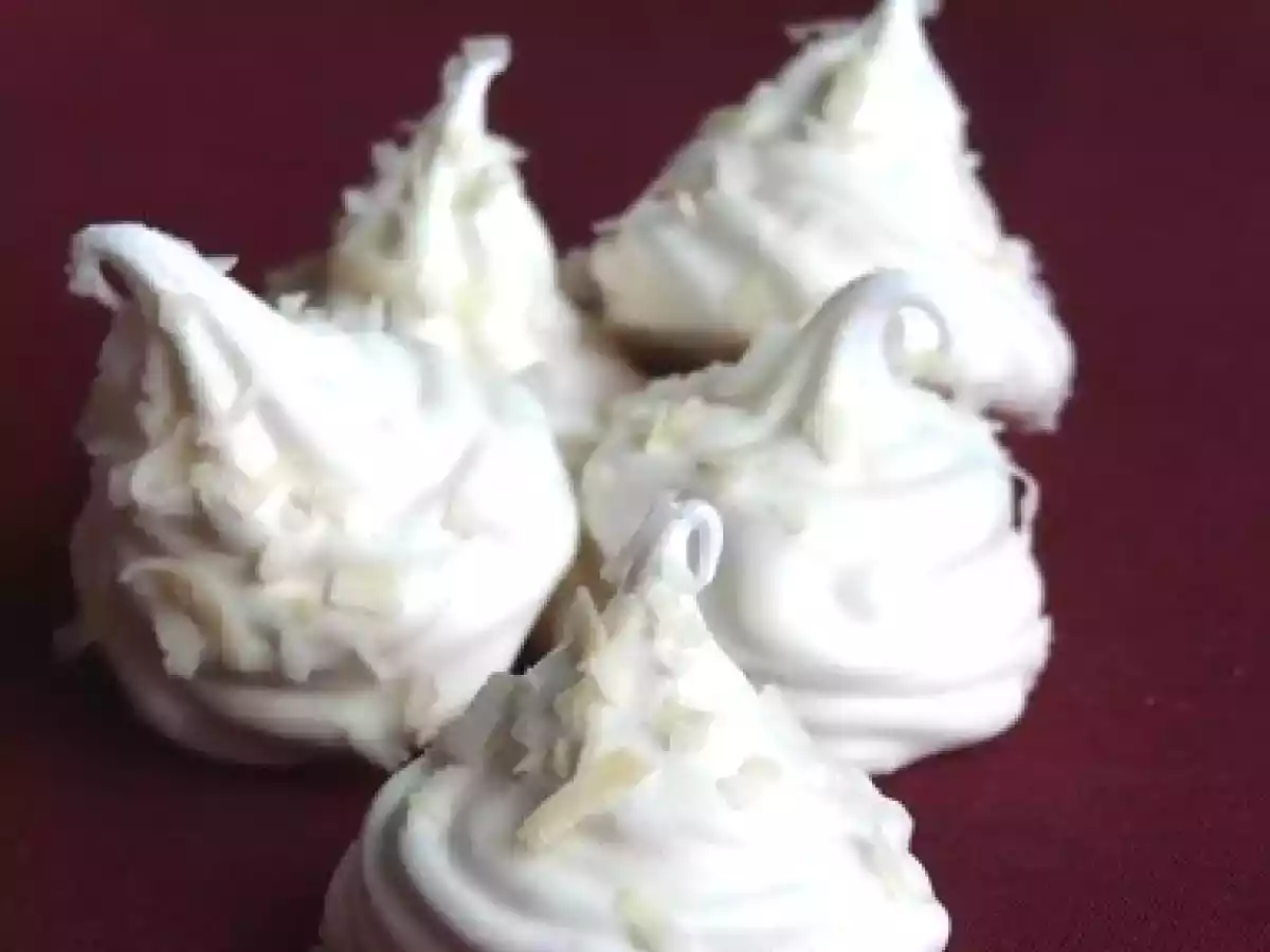 Meringues aux amandes ou à la noix de coco - photo 2