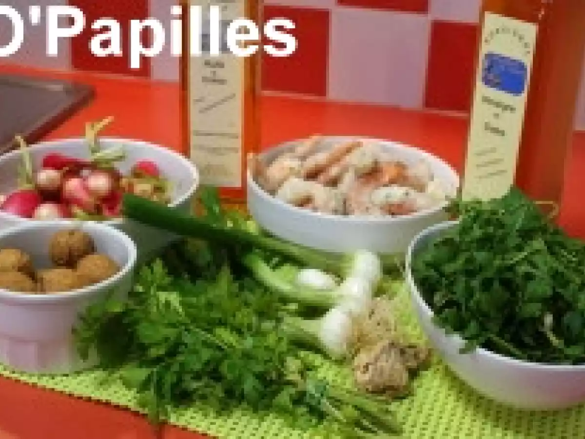Mesclun de radis, oignons blancs, roquette et crevettes - photo 2