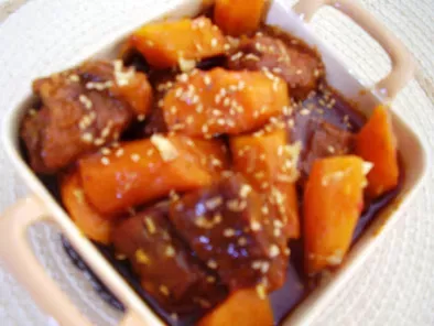 Methawma, ou ragout de veau aux carottes et au sésame