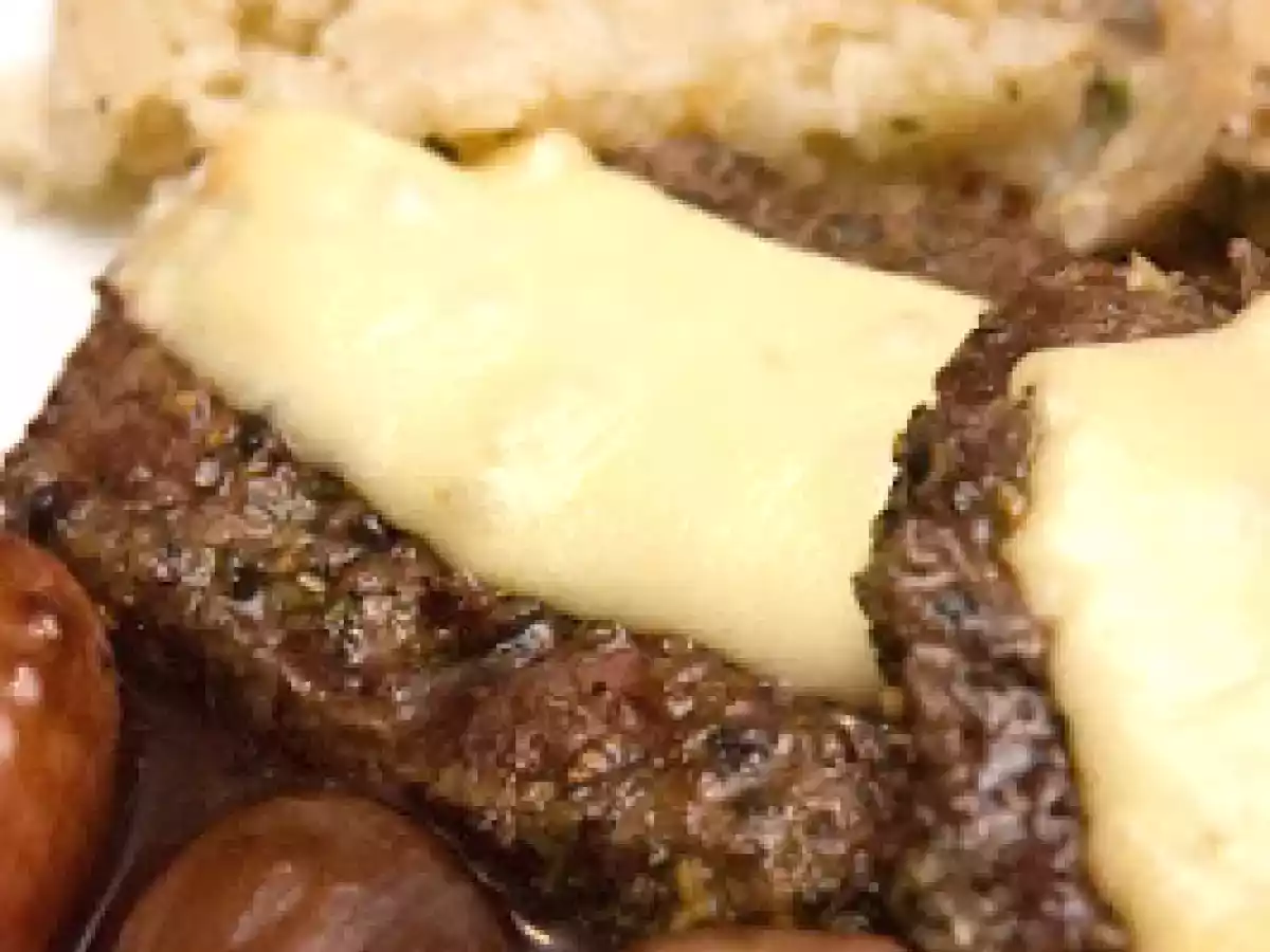 Mignons de boeuf au P'tit Bonheur fondant, aux échalotes confites et au porto - photo 2