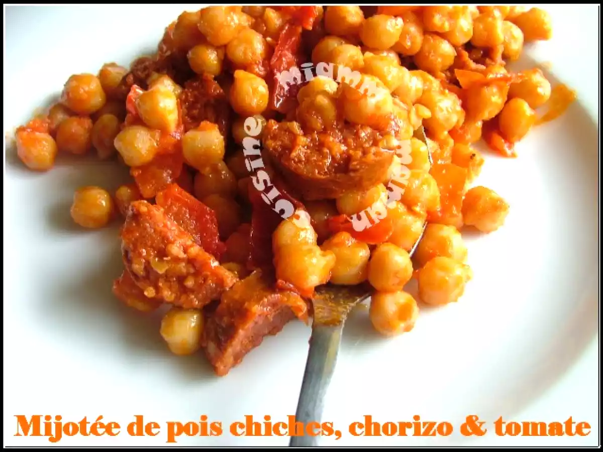 Mijotée de pois chiches au chorizo & à la tomate