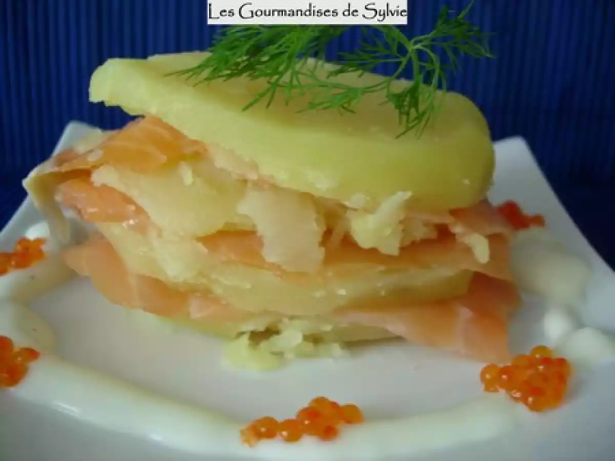 Mille-Feuille de Pommes de Terre au Saumon Fumé - photo 2