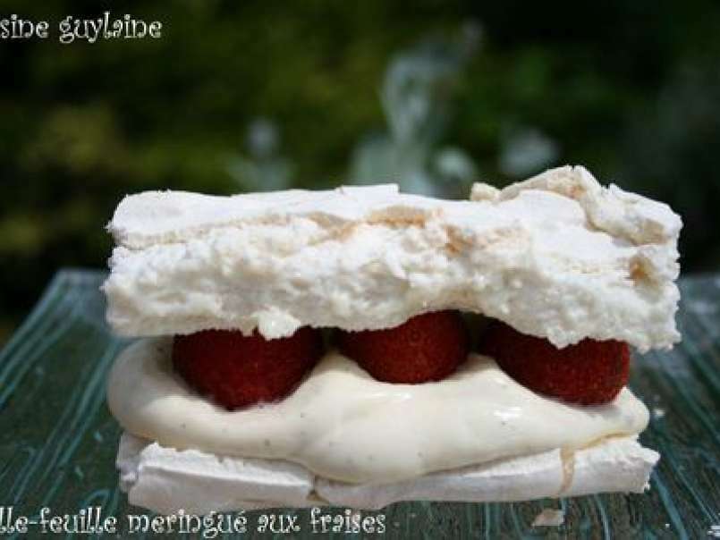 ^^Mille-feuille meringué et sa crème vanillée aux fraises et limoncello^^, photo 2
