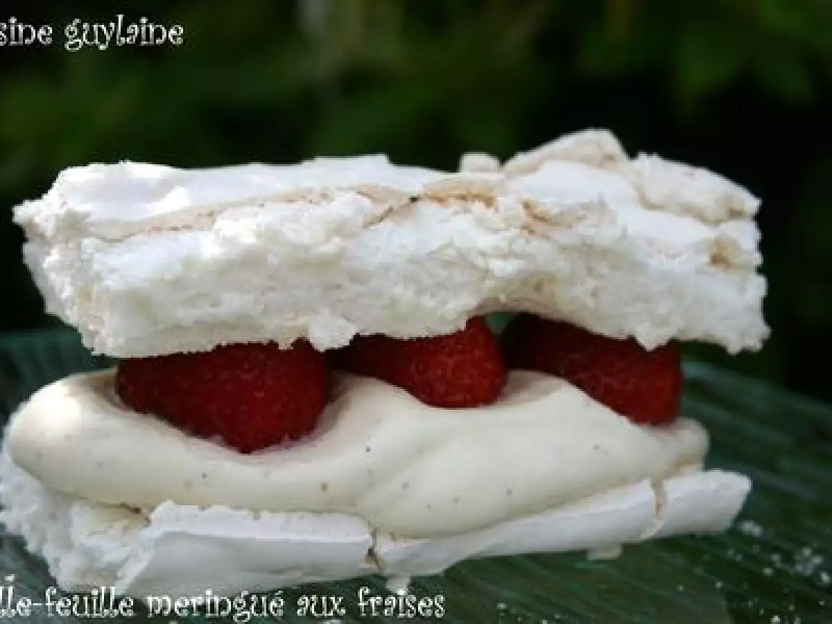 ^^Mille-feuille meringué et sa crème vanillée aux fraises et limoncello^^ - photo 4