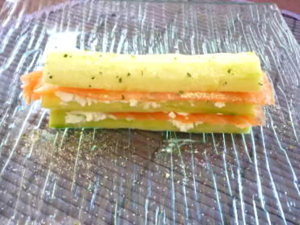 Mille feuilles de concombre et saumon - photo 2