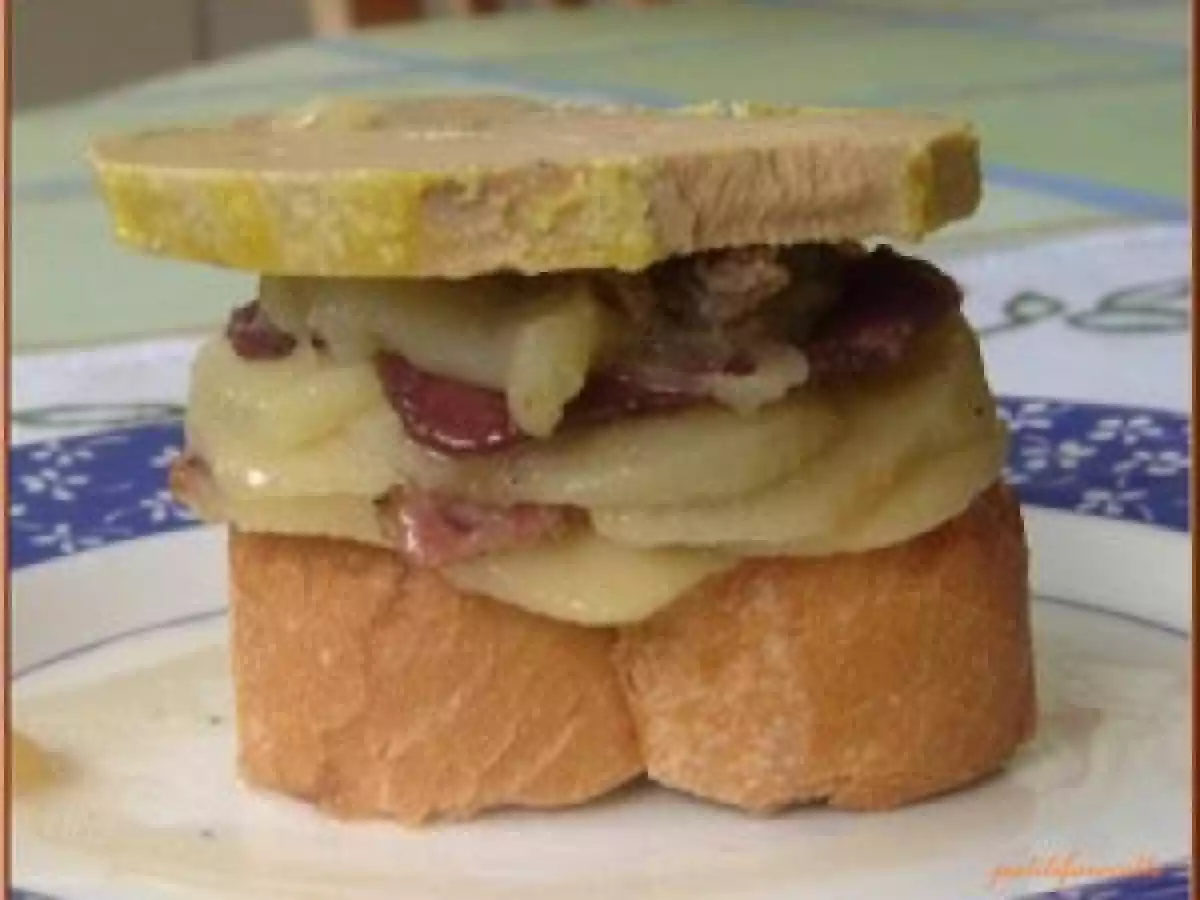 Mille-feuilles pommes-magret-foie gras - photo 2