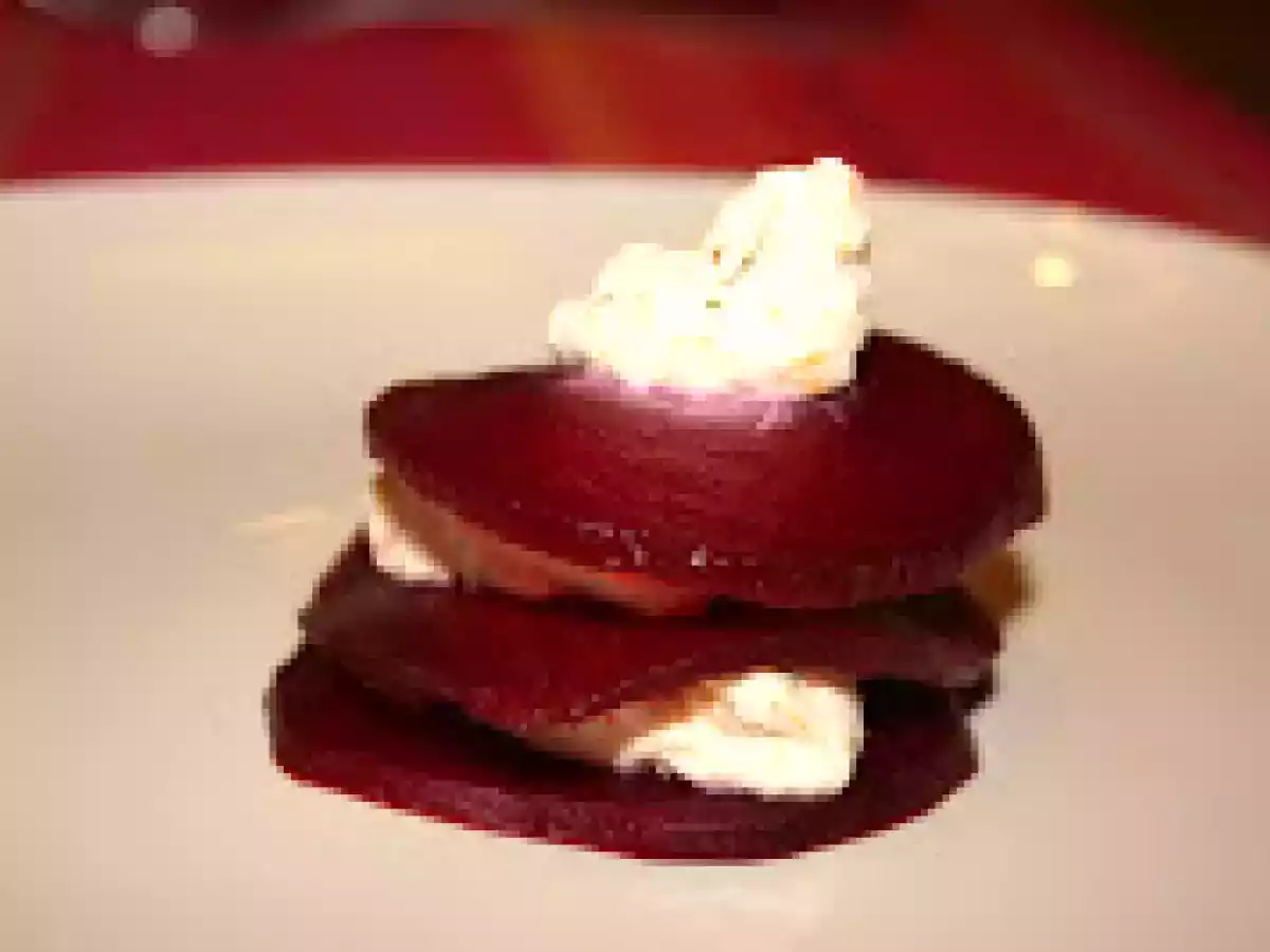 Millefeuille de betterave au haddock.