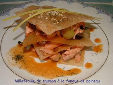 Millefeuille de saumon à la fondue de poireaux