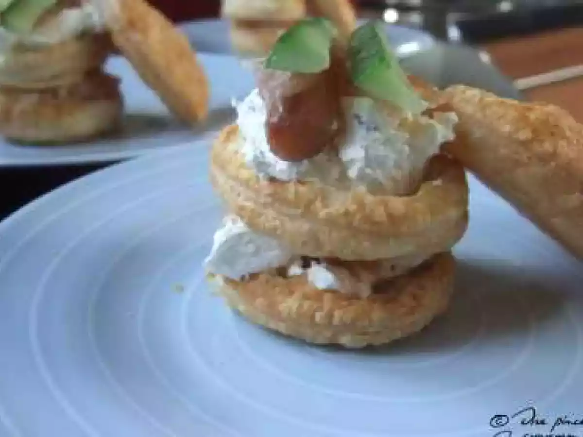 Millefeuille de saumon fumé au fromage frais - photo 2