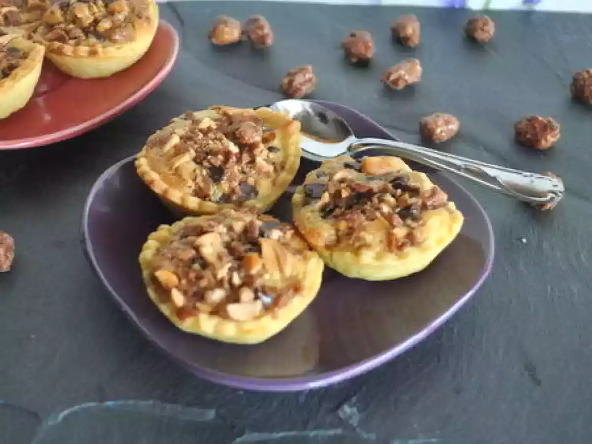 Mince-pies aux pralines amande et chocolat Demarle