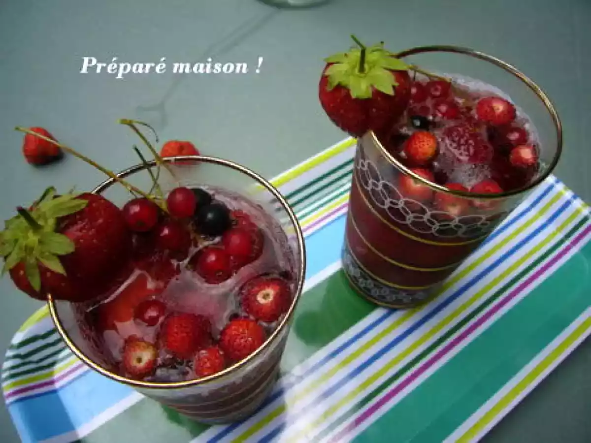 Minestrone de fruits rouges au Campari