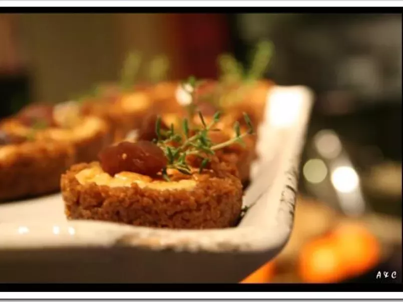 Mini Bouchées soufflées au foie gras en crôute de spéculoos et figue - photo 2