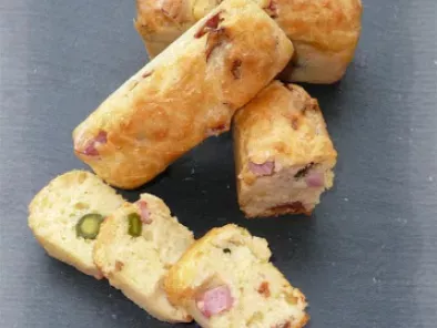 Mini-cake au jambon & aux pistaches