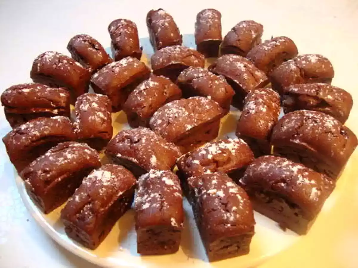 MINI-CAKES CHOCOLAT/POIRE FACON BROWNIES