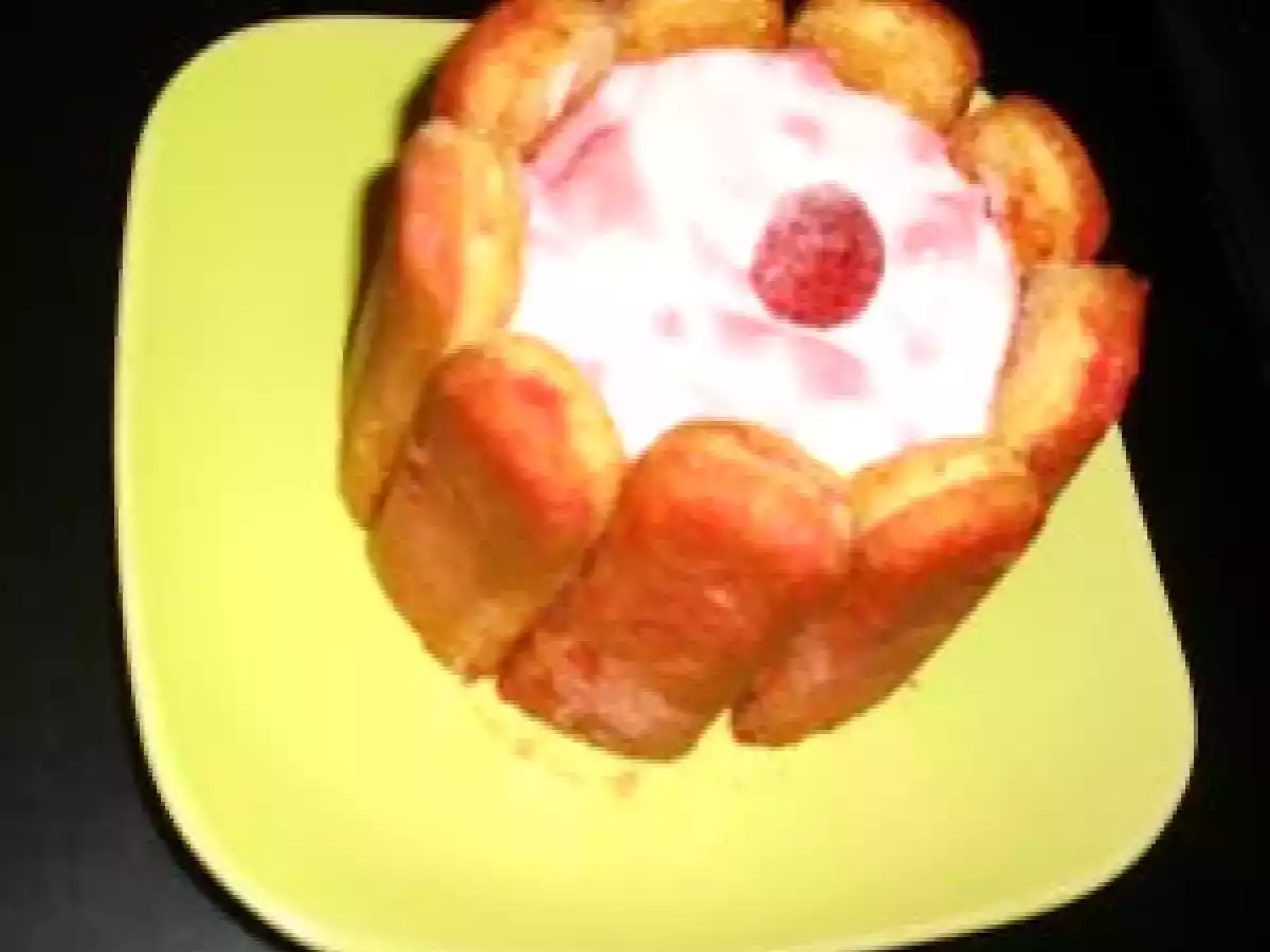 Mini-Charlotte aux framboises