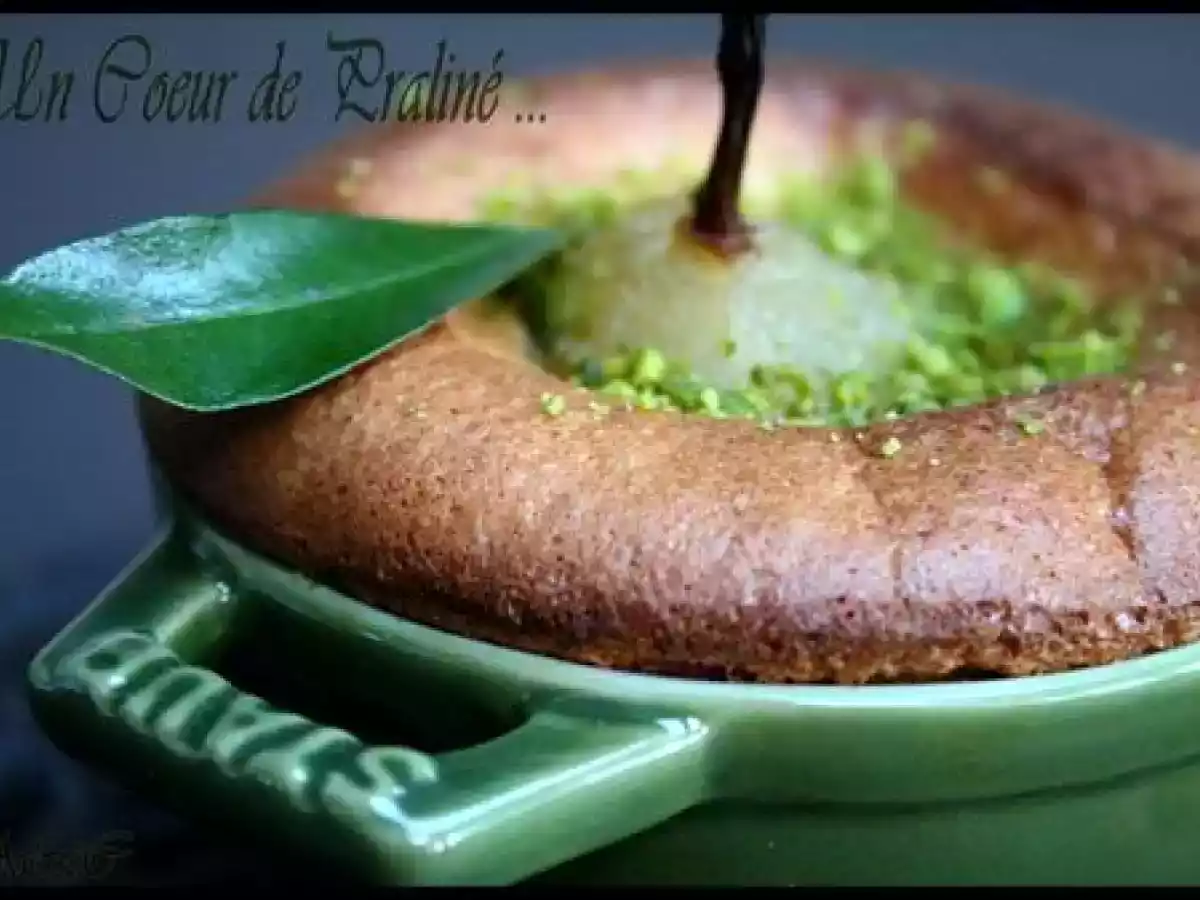 Mini cocottes de poire pochees epicee, sur lit d'amande et pistache ... - photo 3