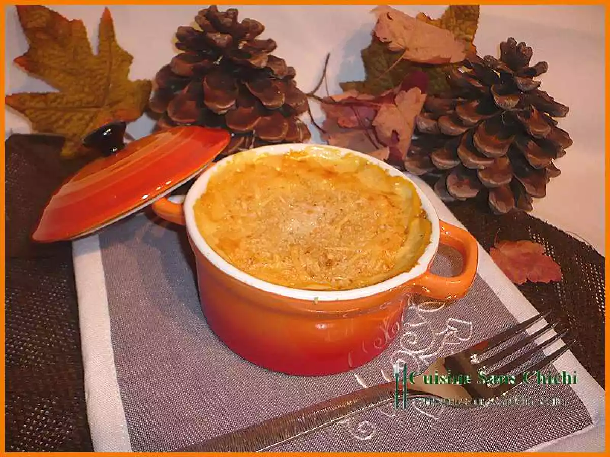 Mini-cocottes de potiron au fromage de chèvre frais.