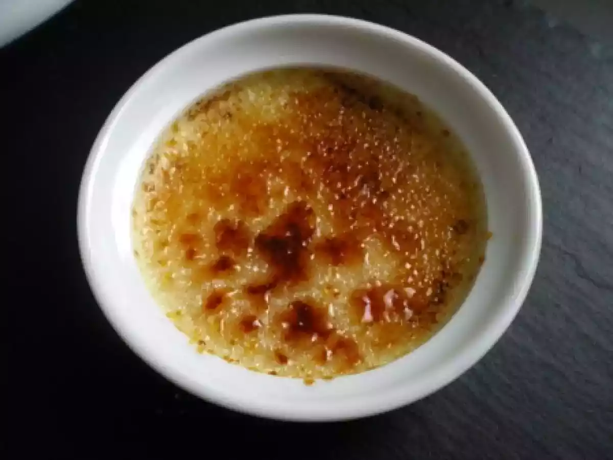 Mini crèmes brulées pour un café gourmand