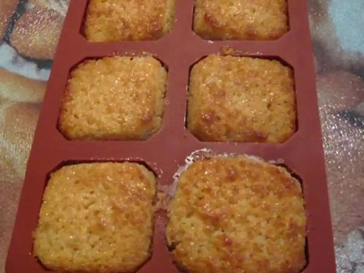 Mini gâteaux à garnir : dés de mangue, ganache chocolat passion !