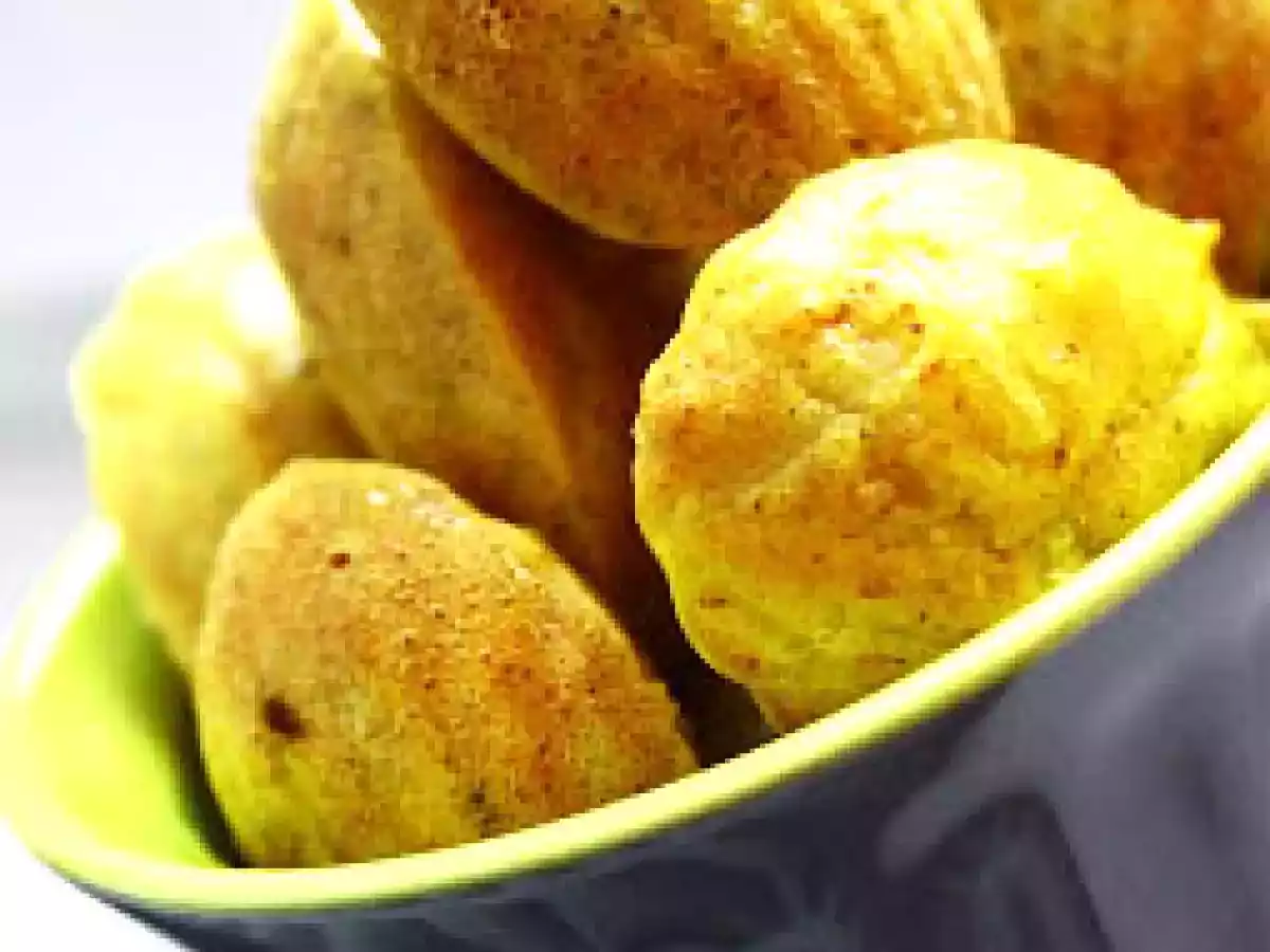 Mini madeleines aux crevettes et curry