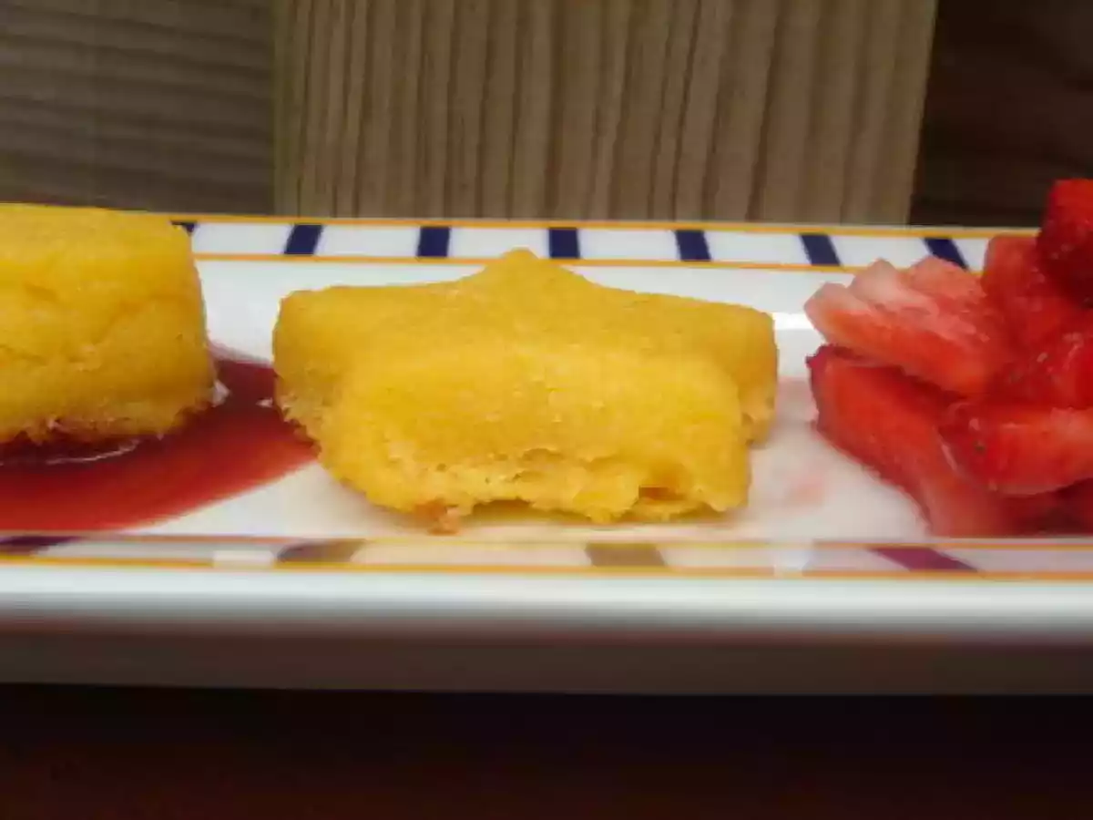 Mini millas sur lit de fraises, petite surprise gourmande