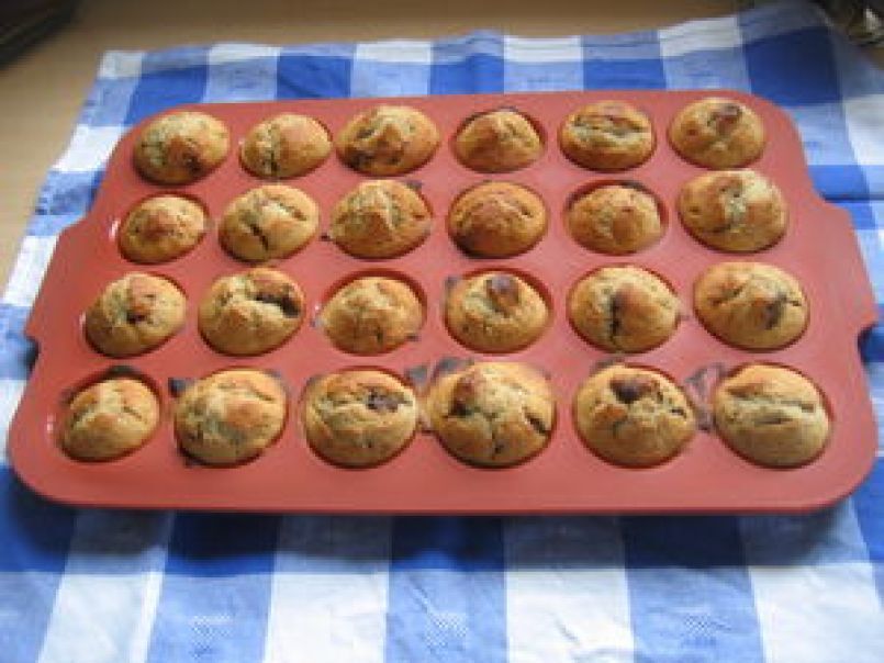 Mini muffins à la banane et pépites de chocolat - photo 2