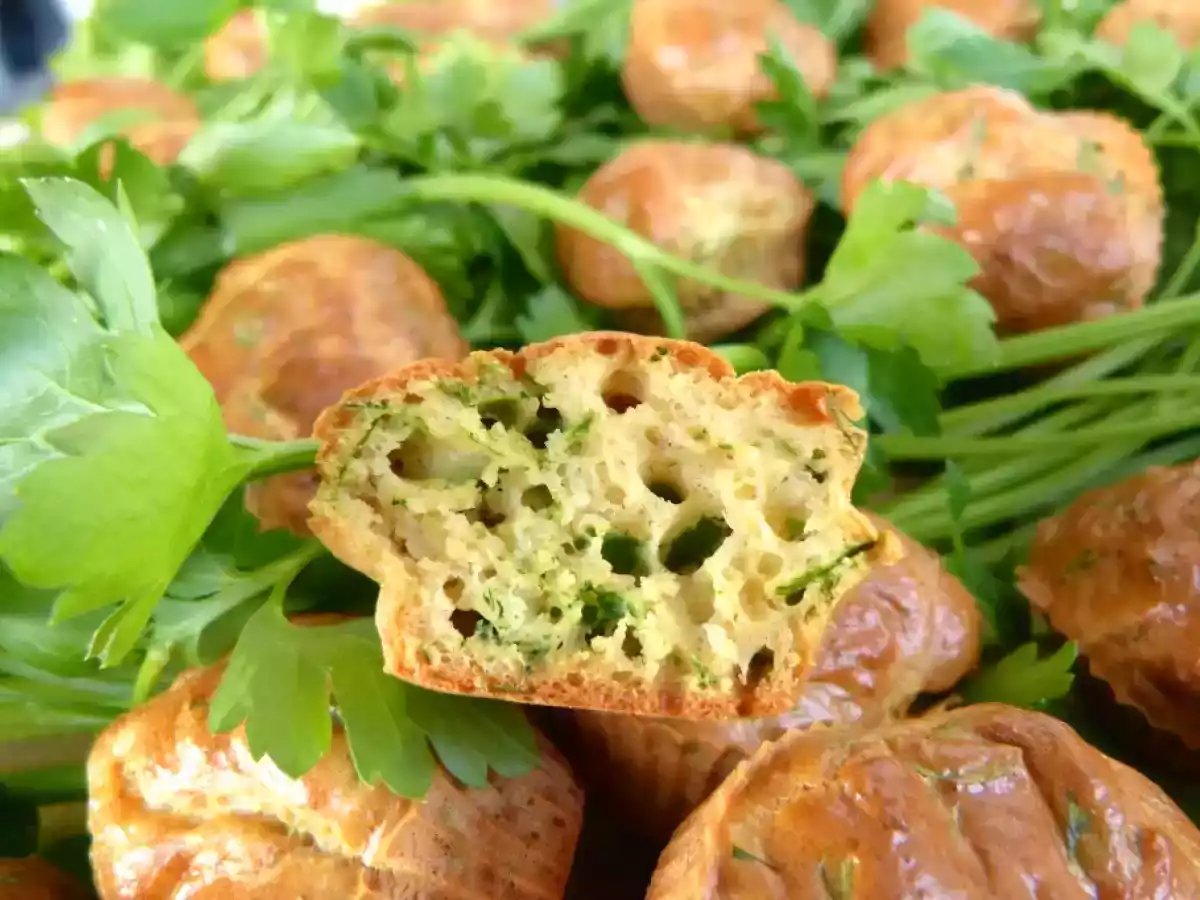 Mini Muffins aux Herbes et à l’Ail