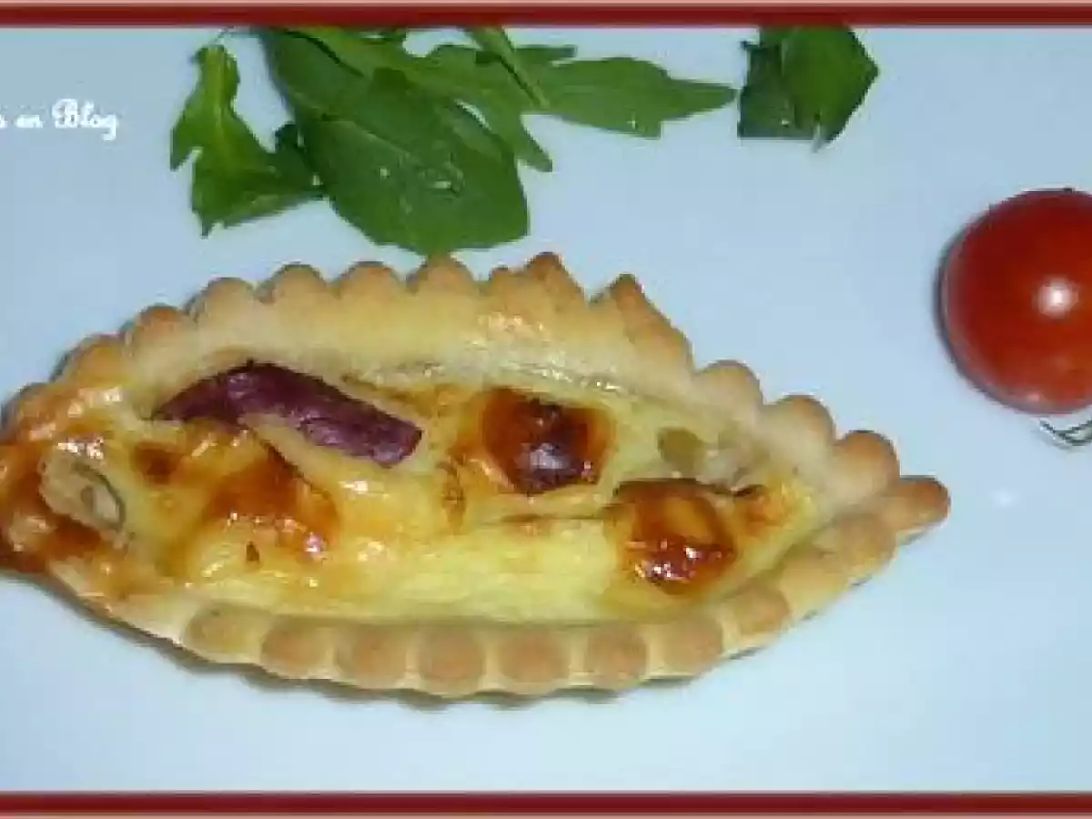 MINI QUICHES A L'ÉDAM ET AU MAGRET DE CANARD FUME