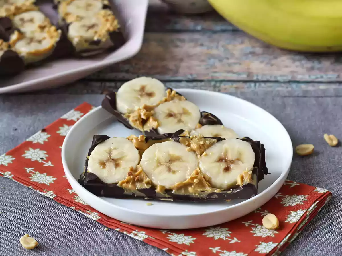 Mini tablettes banane, beurre de cacahuète et chocolat, ultra gourmandes et sans sucres ajoutés - photo 2