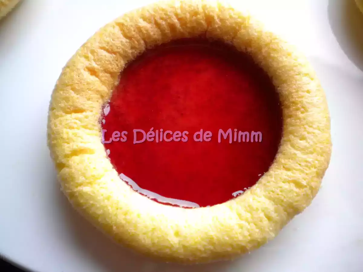 Mini-tartelettes à la gelée de framboises