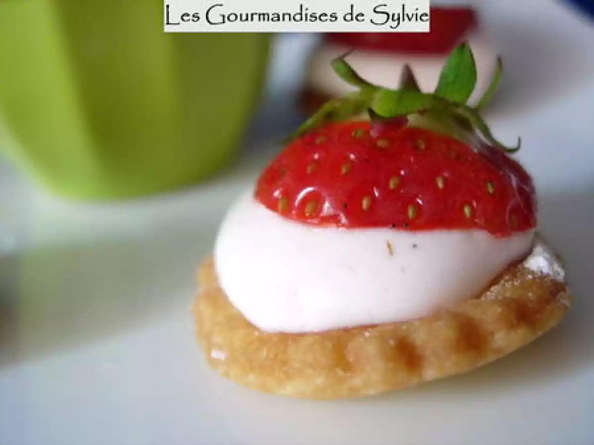Mini-Tartelettes à la Mousse de Fraise - photo 2