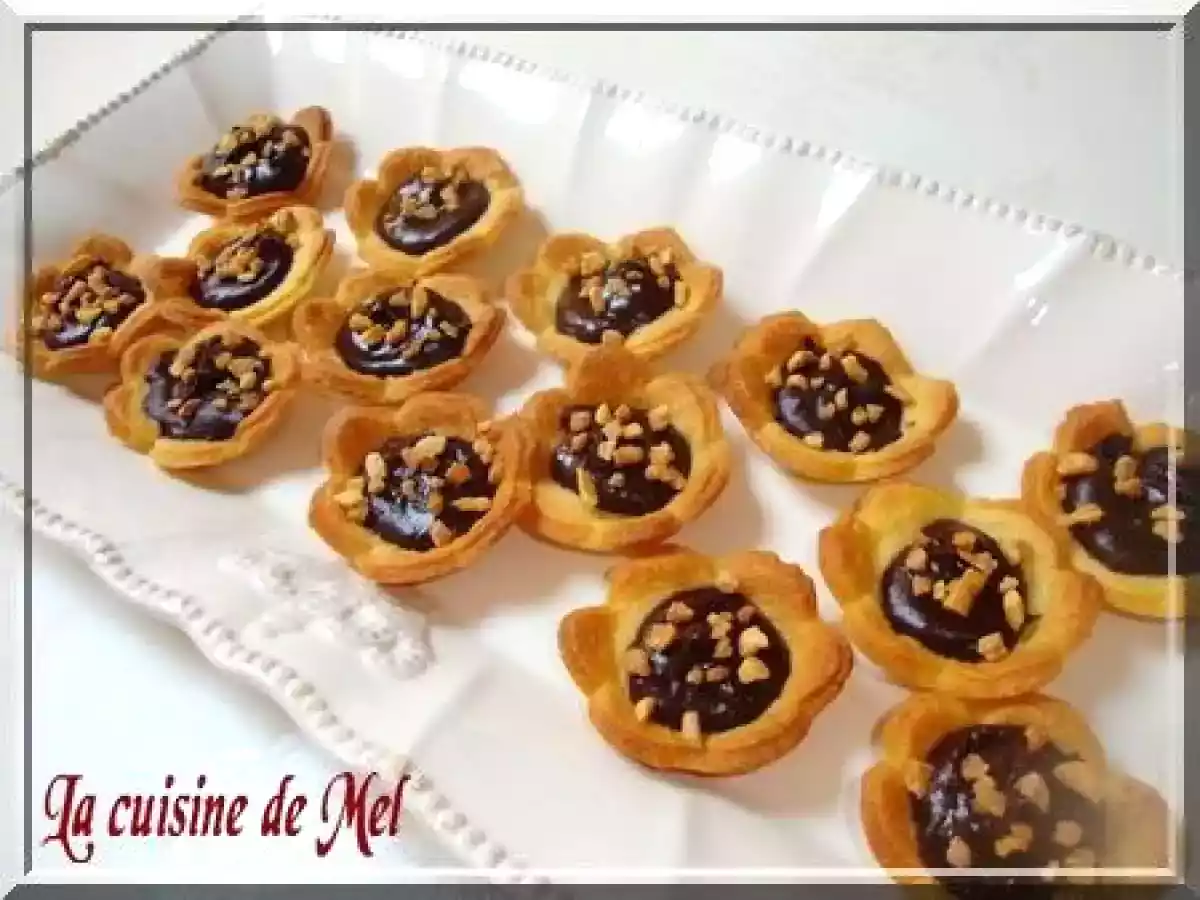 MINI-TARTELETTES AU CHOCOLAT